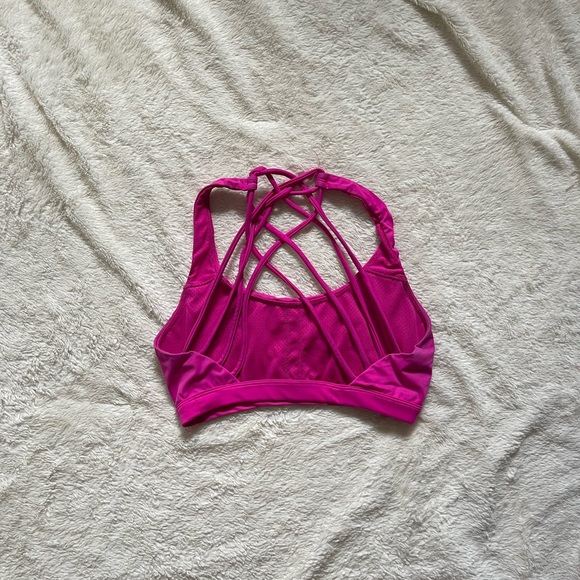 hot pink sports bra - Picture 2 of 2